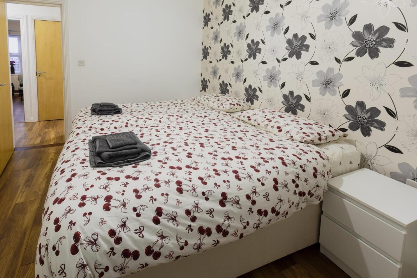 Ocean Waves Apartment Near Bournemouth Beach ภายนอก รูปภาพ