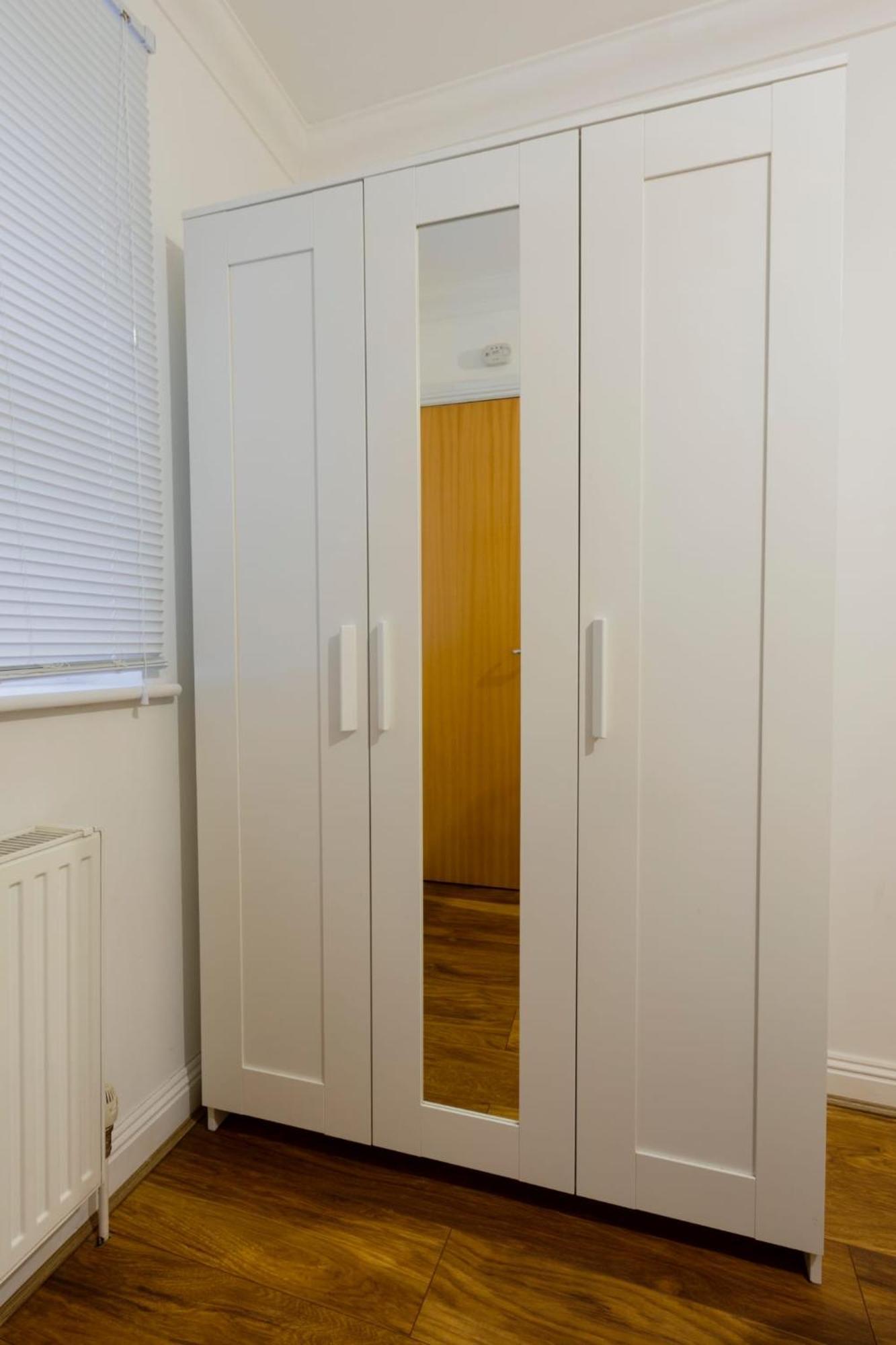 Ocean Waves Apartment Near Bournemouth Beach ภายนอก รูปภาพ